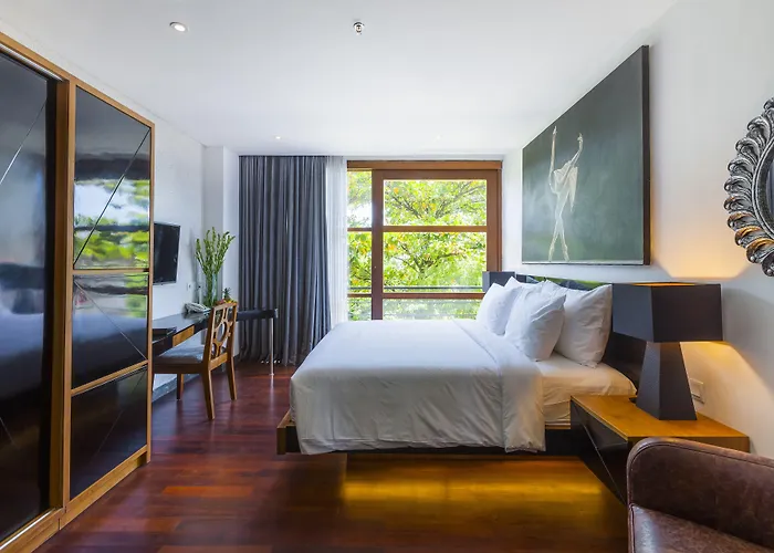 Imani Hotel