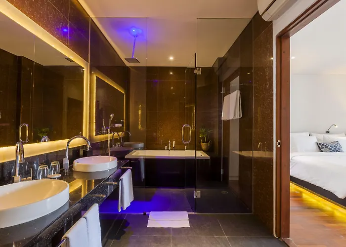 Imani Hotel Seminyak (Bali)