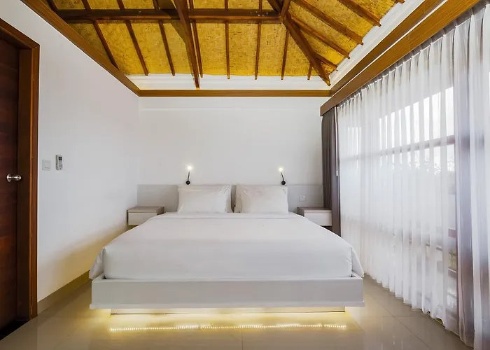 Imani Hotel Seminyak (Bali)